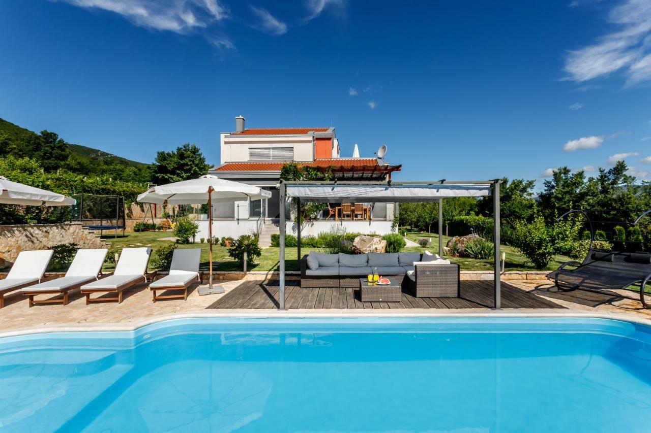 Luxury Villa Nadalina-Dicmo Dugopolje Bagian luar foto