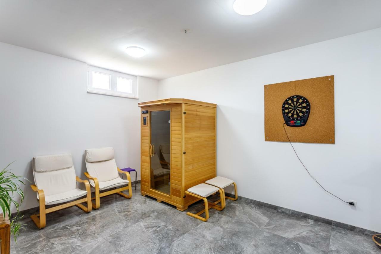 Luxury Villa Nadalina-Dicmo Dugopolje Bagian luar foto
