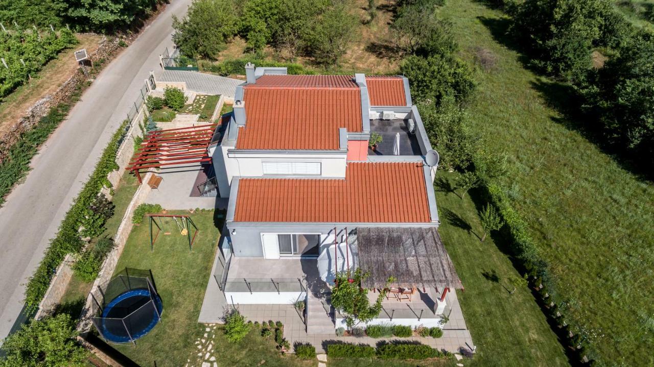 Luxury Villa Nadalina-Dicmo Dugopolje Bagian luar foto