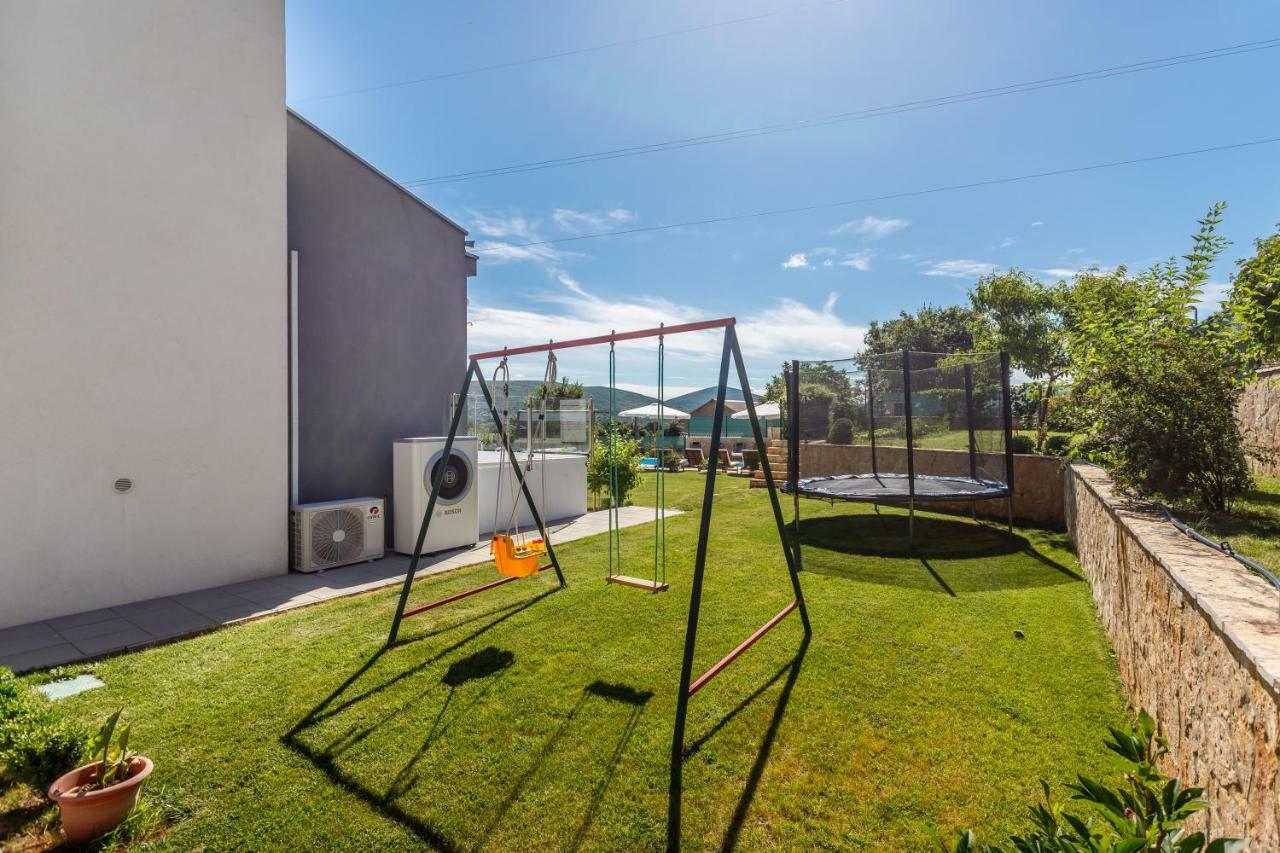Luxury Villa Nadalina-Dicmo Dugopolje Bagian luar foto
